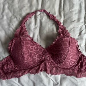 VS pink bra